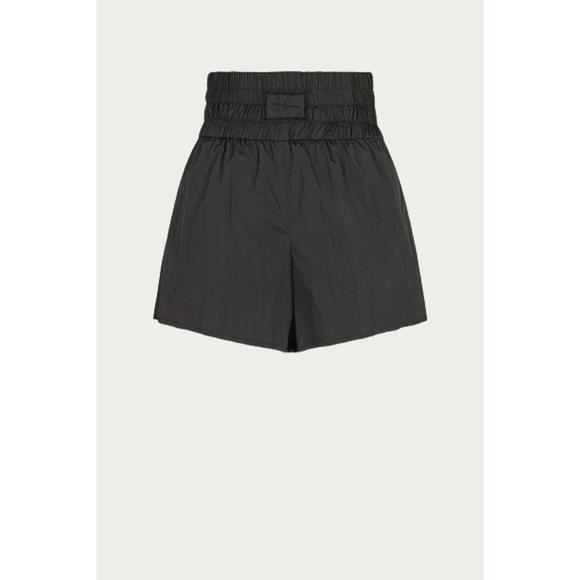 NEW IANUA marylin short in black - Picture 1 of 3